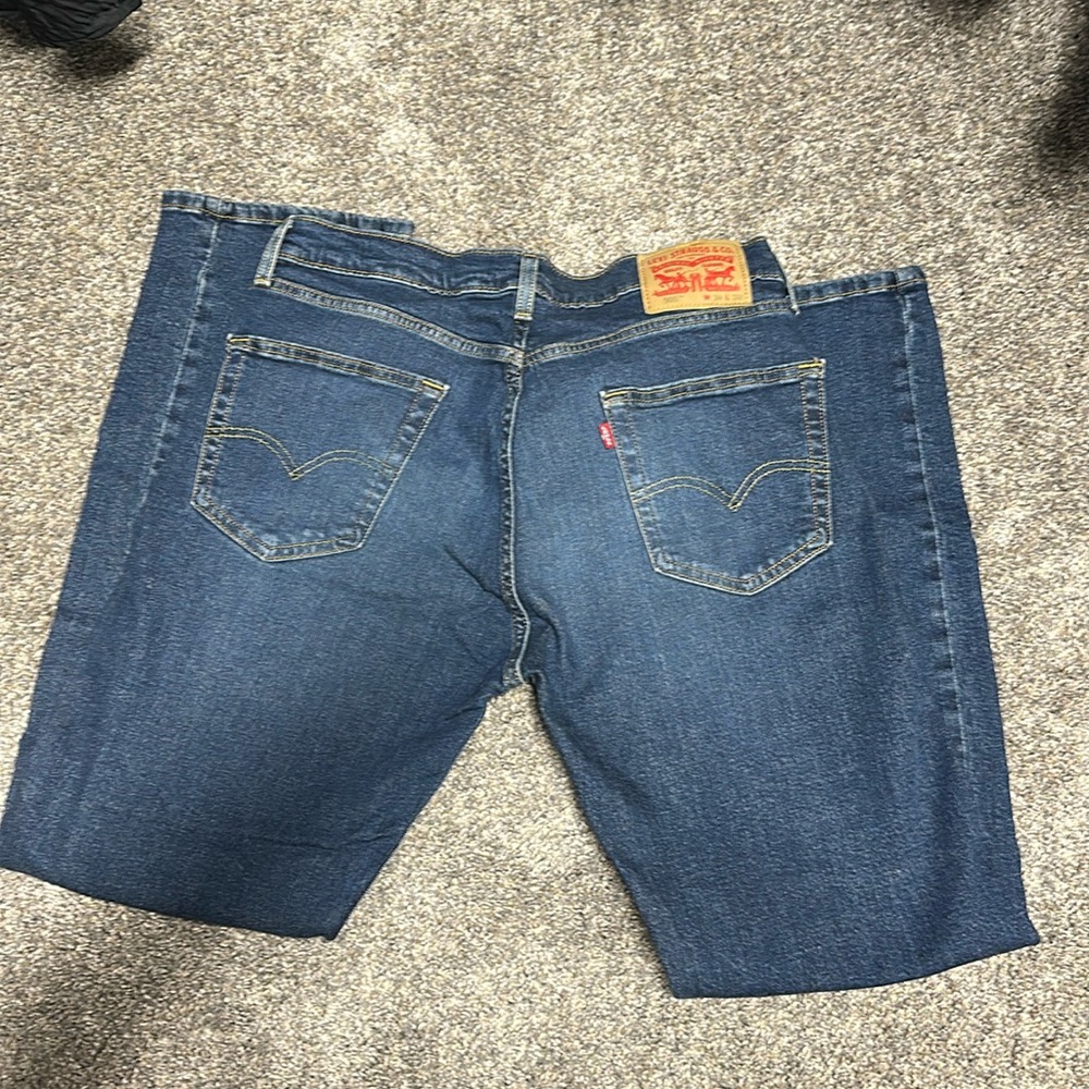 Levi’s 505 Men’s Jeans
34x32